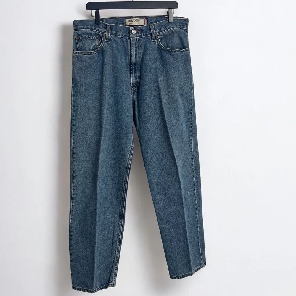 Levis 550 Relaxed Fit Tapered Leg Jeans Mens 36x30 Actual 36x29 Medium Wash Blue